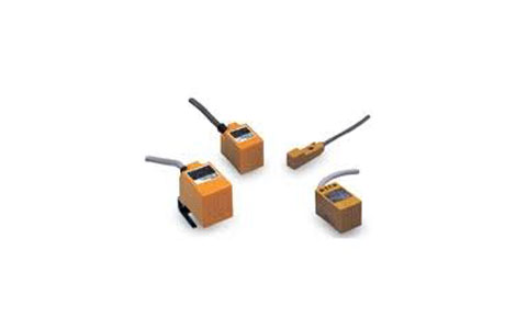 omron-rectangular-proximity-sensor