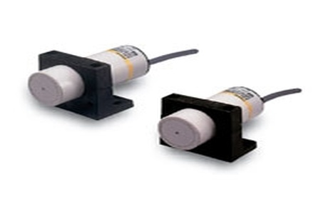 Omron E2K-C Proximity Sensors