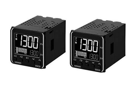 Omron E5CD Temperature Controllers